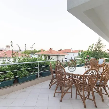 Βίλα Spacious Exquisite 5br With Private Pool *