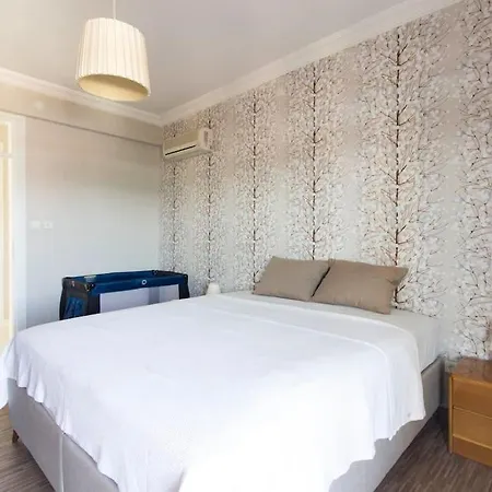 Spacious Exquisite 5br With Private Pool Βίλα